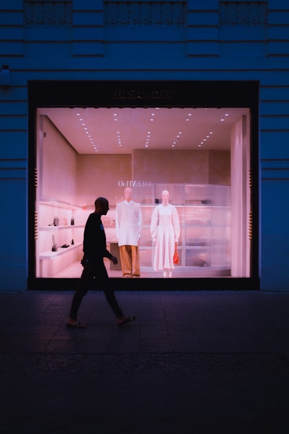 Creating a Minimalist Store Design